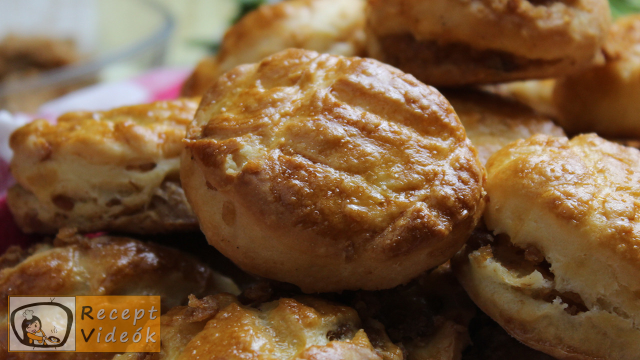 Tepertős pogácsa recept, tepertős pogácsa elkészítése - Recept Videók