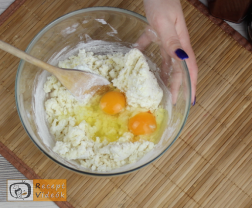Túrófánk recept, túrófánk elkészítése 3. lépés