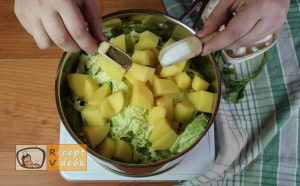 Kelkáposzta főzelék recept, kelkáposzta főzelék elkészítése 2. lépés