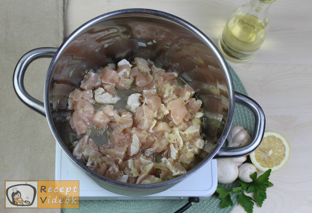 Tárkonyos raguleves recept, tárkonyos raguleves elkészítése 1. lépés