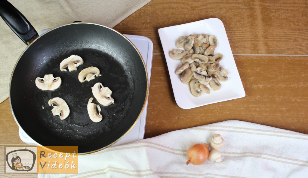 Gombakrémleves recept, gombakrémleves elkészítése 5. lépés