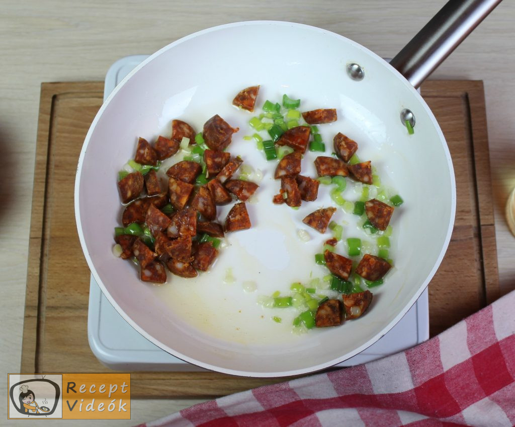 Húsos batyu recept, húsos batyu elkészítése 2. lépés