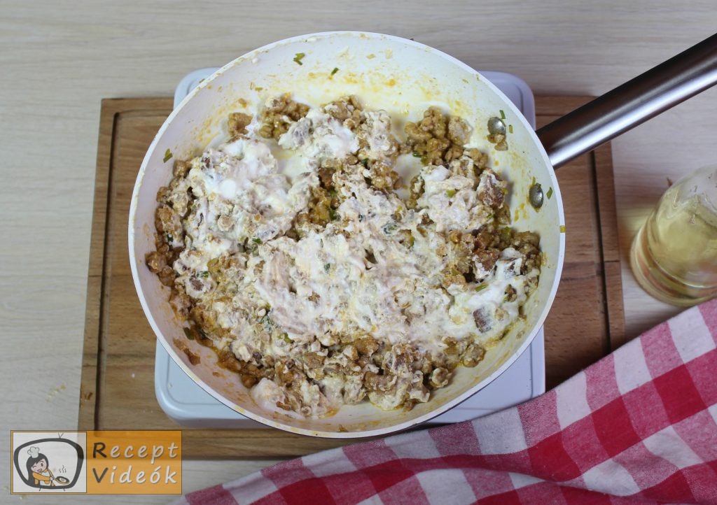 Húsos batyu recept, húsos batyu elkészítése 6. lépés