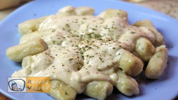 Fokhagymás gnocchi sajtmártással recept, fokhagymás gnocchi sajtmártással elkészítése - Recept Videók