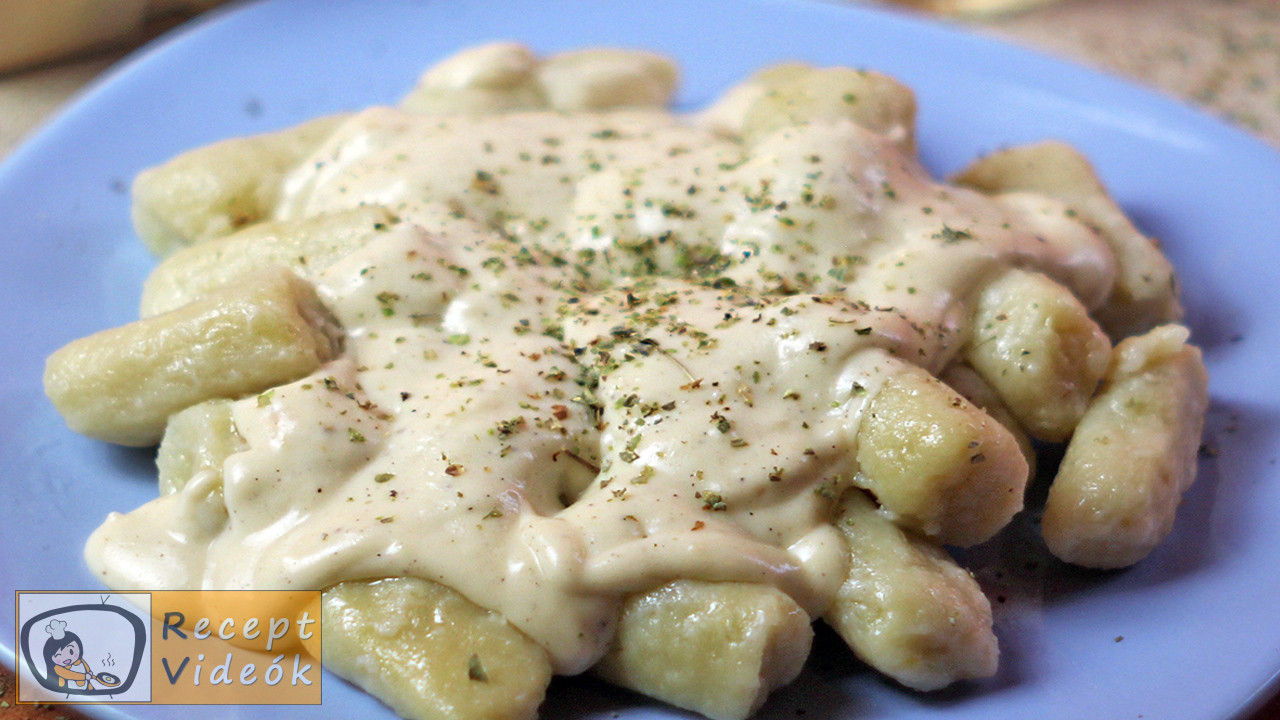 Fokhagymás gnocchi sajtmártással recept, fokhagymás gnocchi sajtmártással elkészítése - Recept Videók