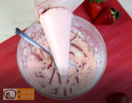 Valentin napi süti recept - Szerelem Muffin elkészítése 11. lépés 