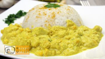 Csirkemell receptek: Csirkemell tejfölös-currys szószban - Recept Videók