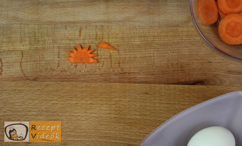 Húsvéti diy kreatív recept ötletek - kreatív tojásfalatok (csibe, kakas) 5. lépés