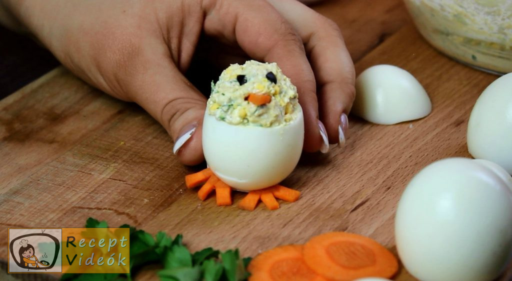 Húsvéti diy kreatív recept ötletek - kreatív tojásfalatok (csibe, kakas) 4. lépés