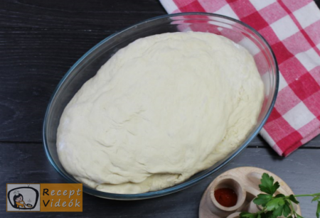 Házi kenyér recept, házi kenyér elkészítése 7. lépés