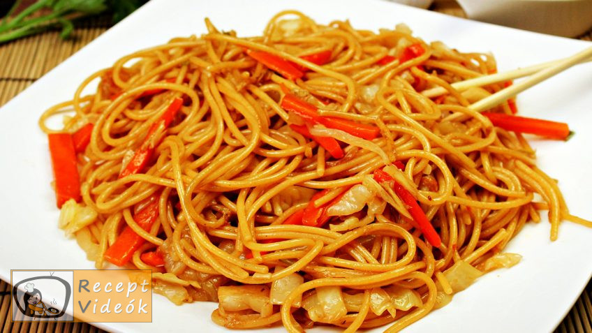 Kínai zöldséges tészta