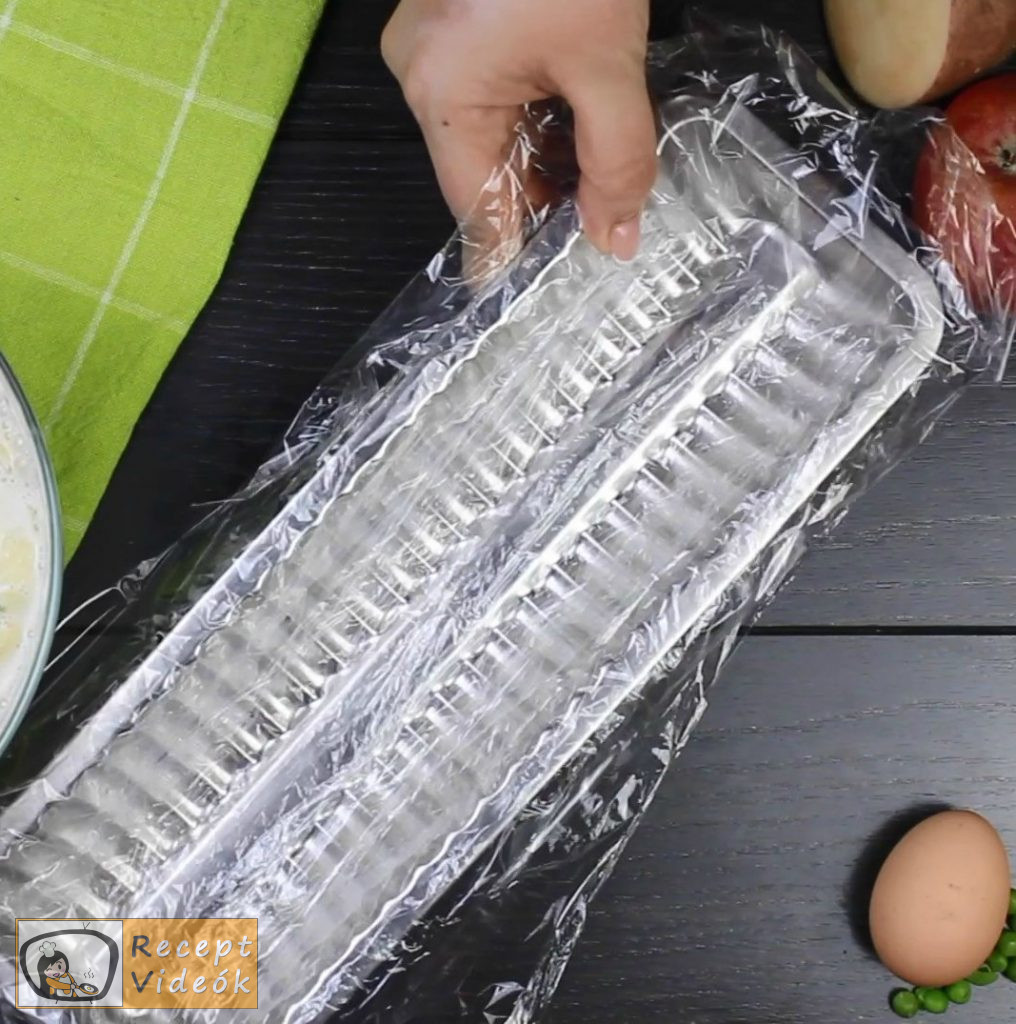 Dermesztett majonézes saláta recept elkészítése 6. lépés