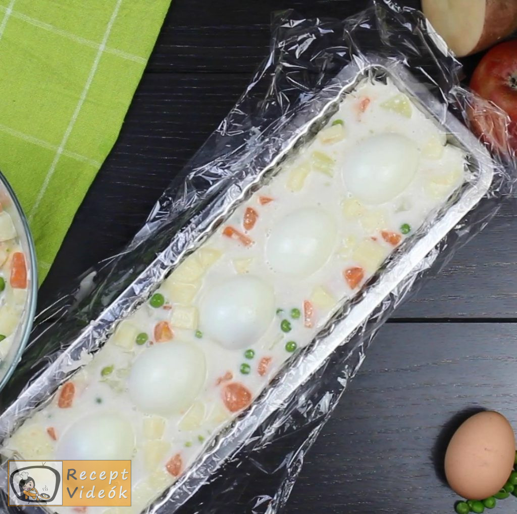 Dermesztett majonézes saláta recept elkészítése 7. lépés