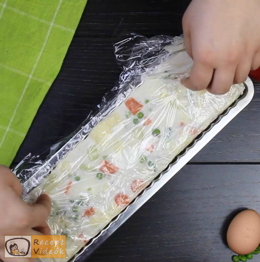Dermesztett majonézes saláta recept elkészítése 9. lépés