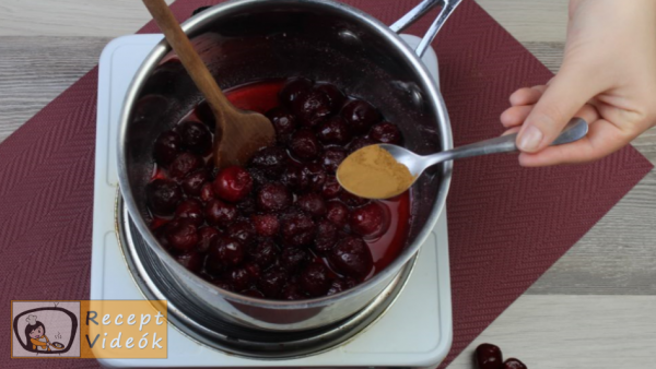 Meggyszósz (meggymártás) recept, meggyszósz (meggymártás) elkészítése 3. lépés