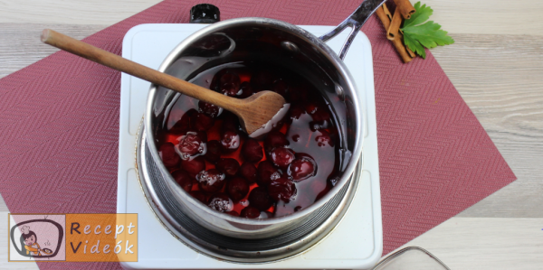 Meggyszósz (meggymártás) recept, meggyszósz (meggymártás) elkészítése 1. lépés