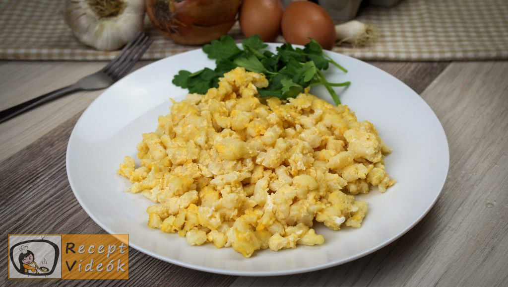 Tojásos nokedli recept, tojásos nokedli elkészítése - Recept Videók