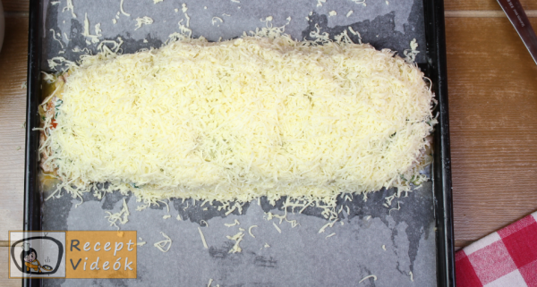 sajtbundás töltött krumplitekercs recept elkészítése 13. lépés