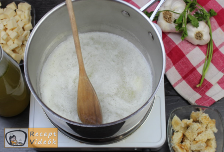 Sajtkrémleves recept, sajtkrémleves elkészítése 1. lépés