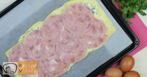 Tojásos-sonkás sajttekercs recept elkészítése 8. lépés