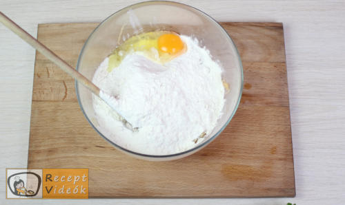 Juhtúrós sztrapacska recept, juhtúrós sztrapacska elkészítése 3. lépés