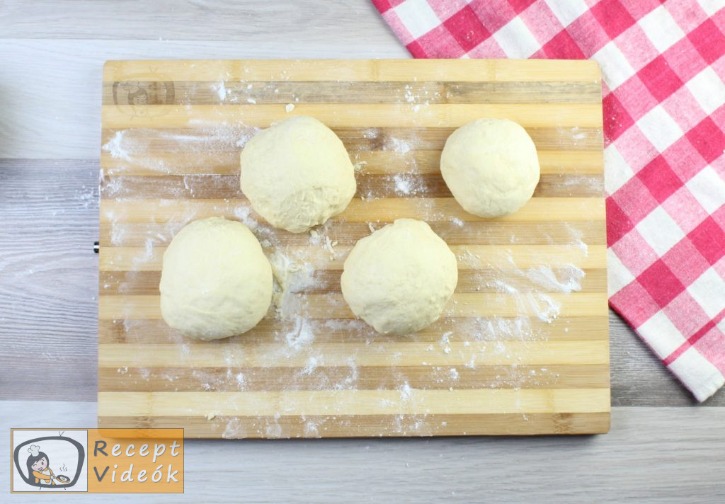 hamburger zsemle recept, hamburger zsemle elkészítése 4. lépés