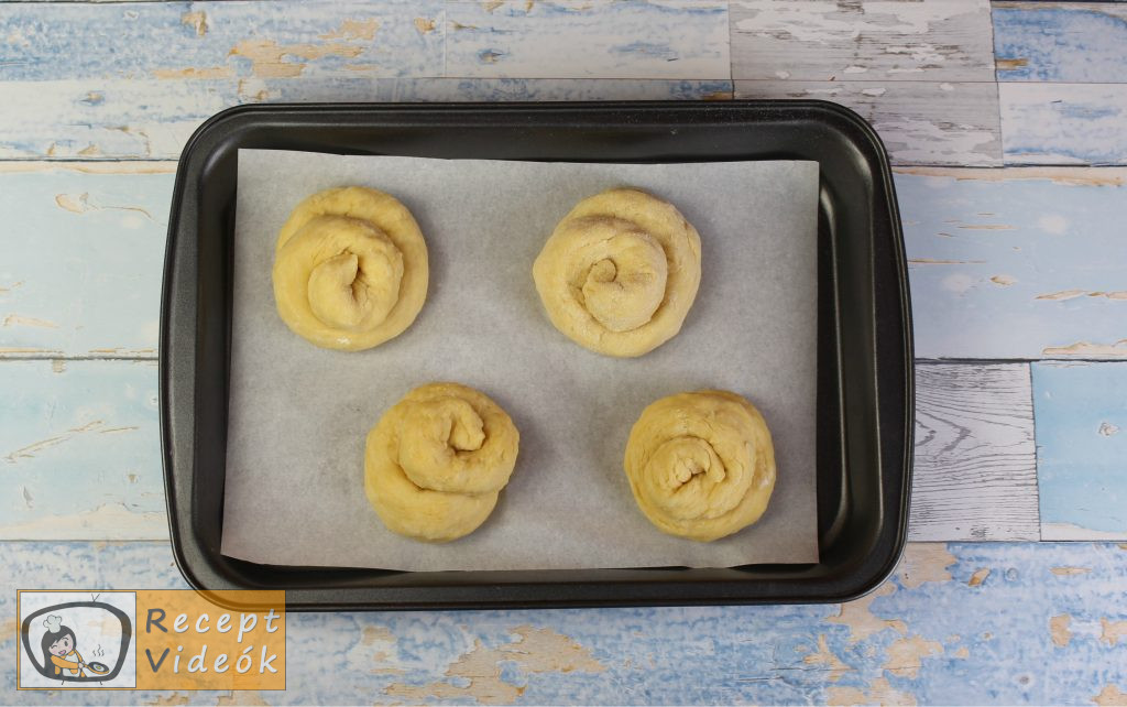 Fahéjas-cukros briós recept elkészítése 3. lépés