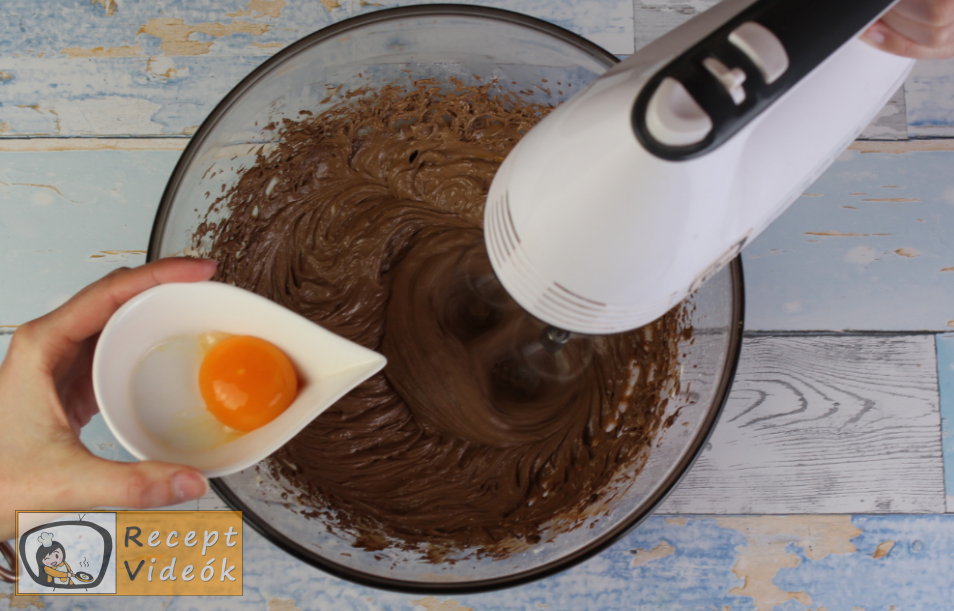 sacher torta recept, sacher torta elkészítése 3. lépés