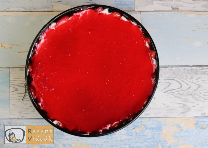 epres túrótorta recept, epres túrótorta elkészítése 10. lépés