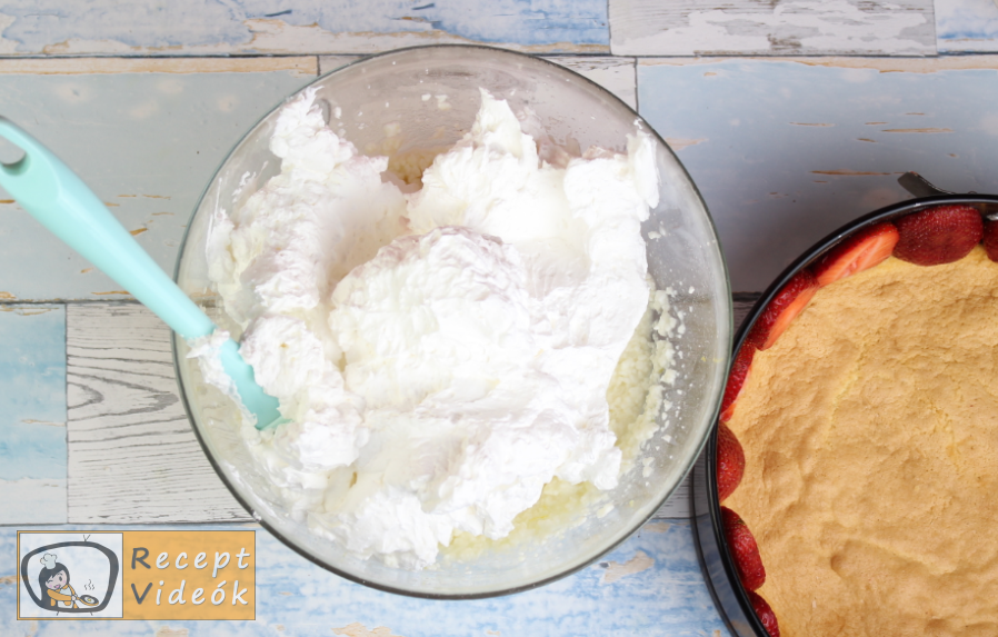 epres túrótorta recept, epres túrótorta elkészítése 8. lépés