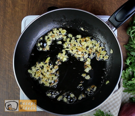 Sajtos nokedli recept, sajtos nokedli elkészítése 1. lépés