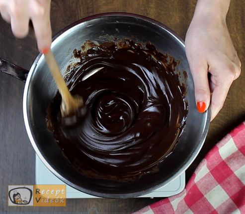 Csokoládékrém recept, csokoládékrém elkészítése 2. lépés