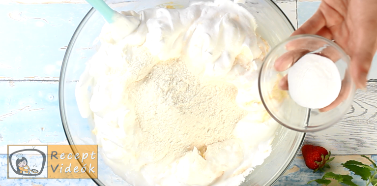 Gyümölcstorta recept, gyümölcstorta elkészítése 3. lépés