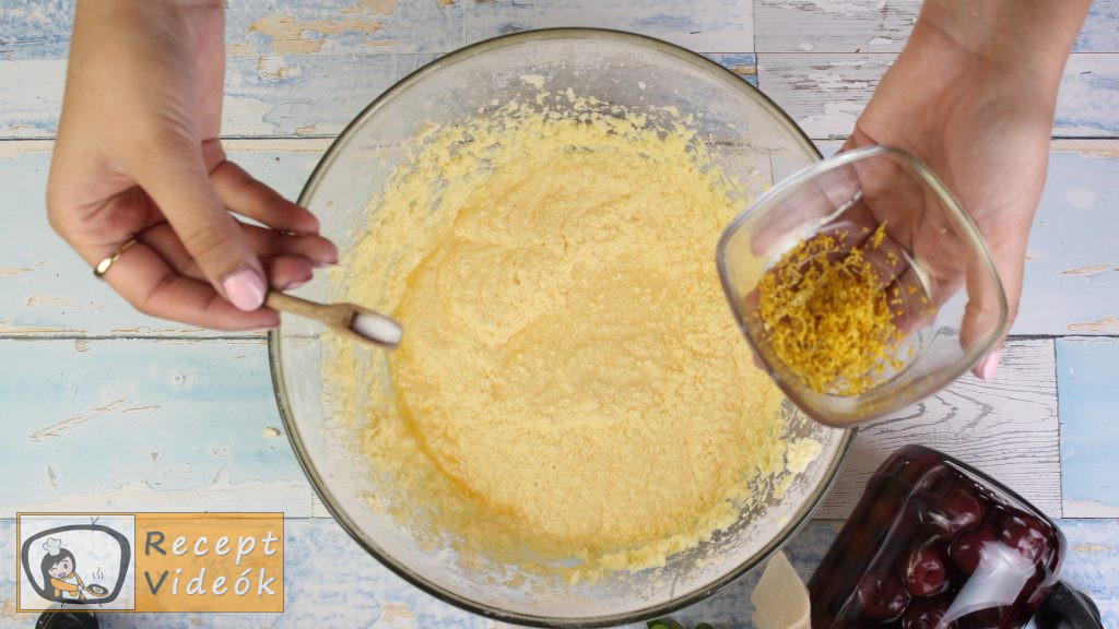 Cseresznyés pite recept, cseresznyés pite elkészítése 3. lépés