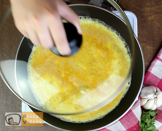 Omlett recept, omlett elkészítése 4. lépés