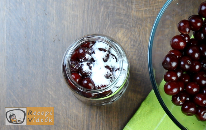 meggybefőtt recept, meggybefőtt elkészítése 2. lépés