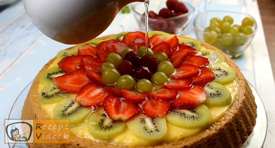 Gyümölcstorta recept, gyümölcstorta elkészítése 6. lépés