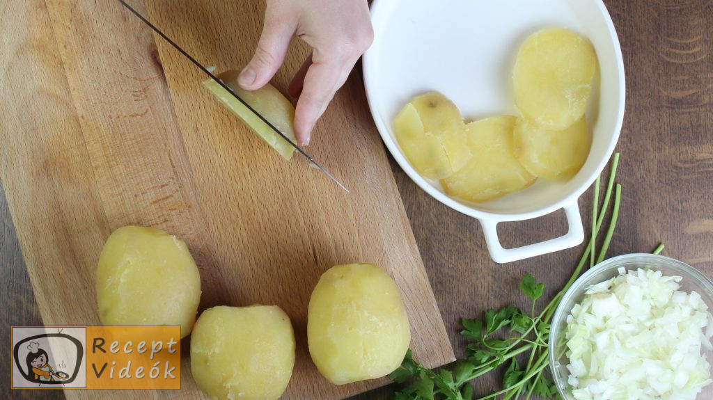 krumplisaláta recept, krumplisaláta elkészítése 1. lépés