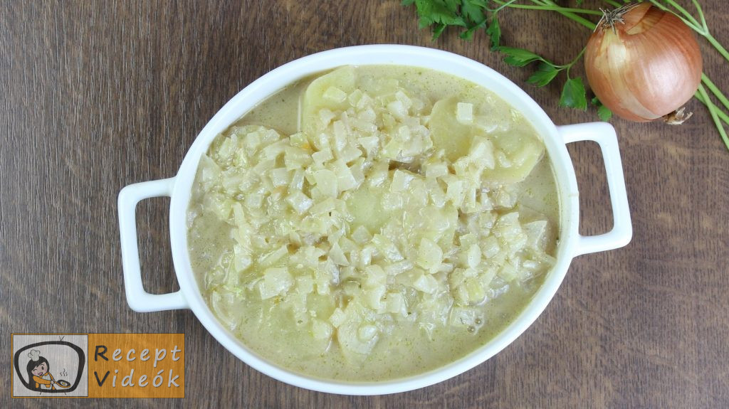 krumplisaláta recept, krumplisaláta elkészítése 4. lépés