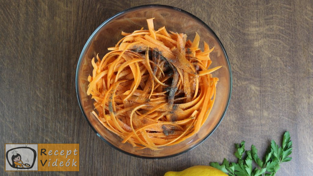 sárgarépasaláta recept, sárgarépasaláta készítése 2. lépés