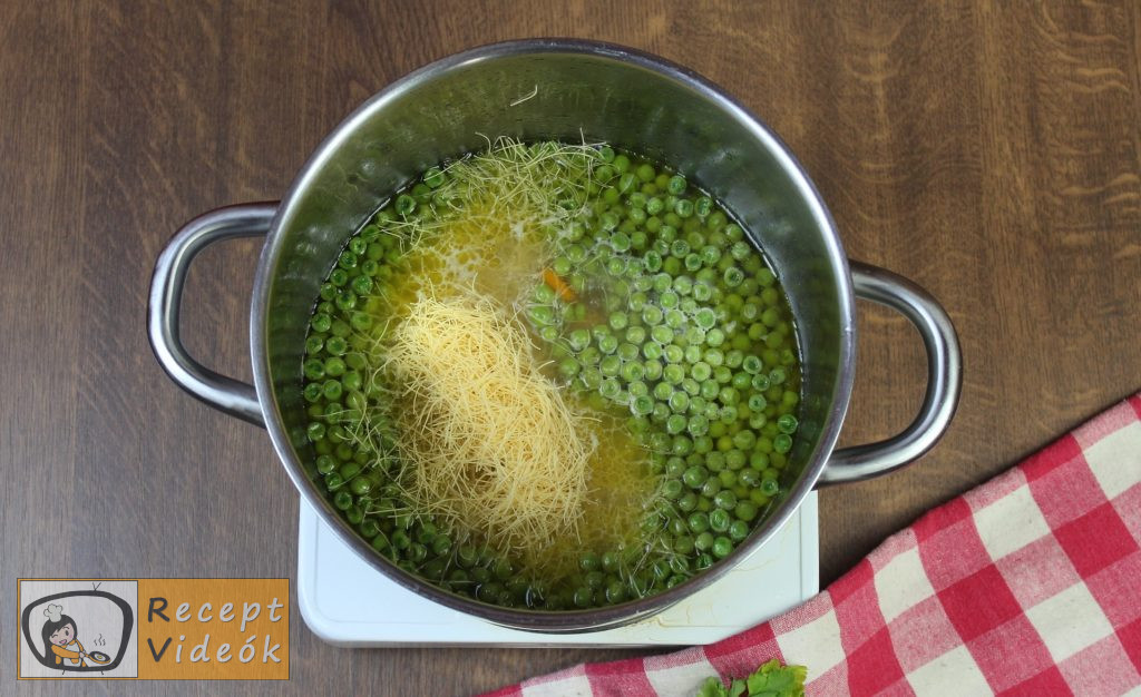 csirkeleves recept, csirkeleves elkészítése 4. lépés