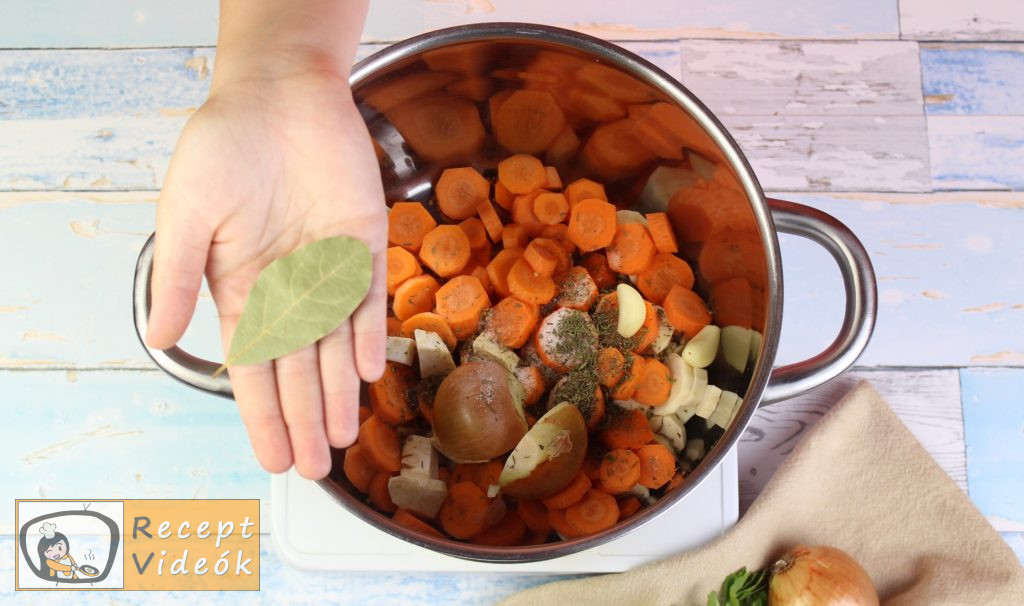 zöldségleves recept, zöldségleves elkészítése 2. lépés