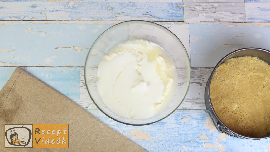 Sajttorta recept, sajttorta elkészítése 3. lépés