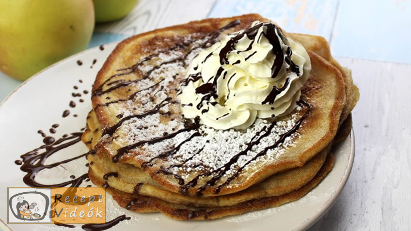 Almás palacsinta