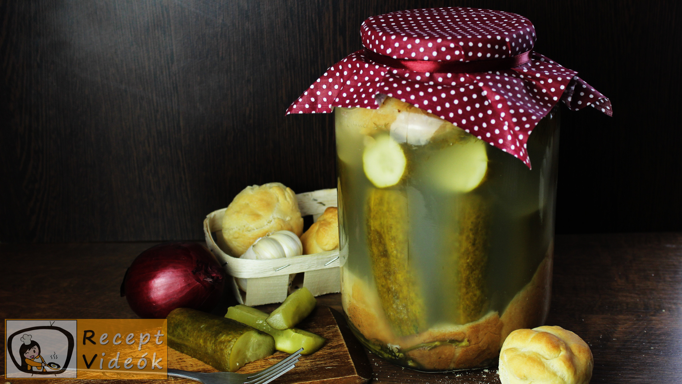 kovászos uborka recept, kovászos uborka elkészítése - Recept Videók kovászos uborka recept, kovászos uborka elkészítése - Recept Videók