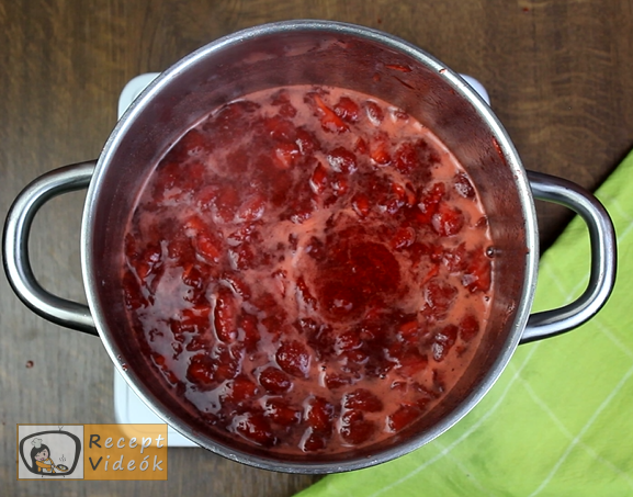 eperlekvár recept, eperlekvár elkészítése 3. lépés