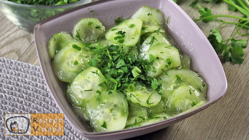 uborkasaláta recept, uborkasaláta elkészítése - Recept Videók