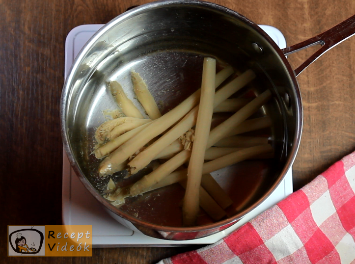 Spárgasaláta recept, spárgasaláta elkészítése 1. lépés