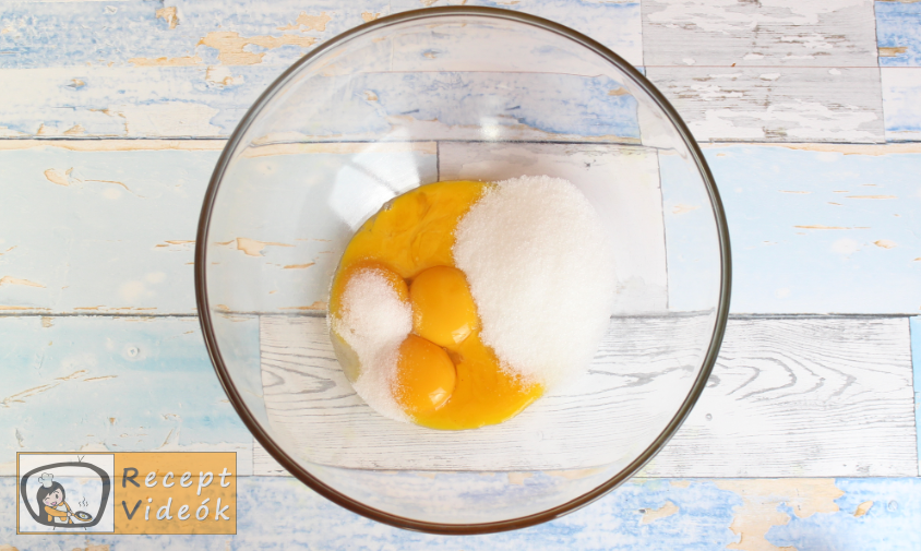 Tojáslikőr torta recept, tojáslikőr torta elkészítése 2. lépés