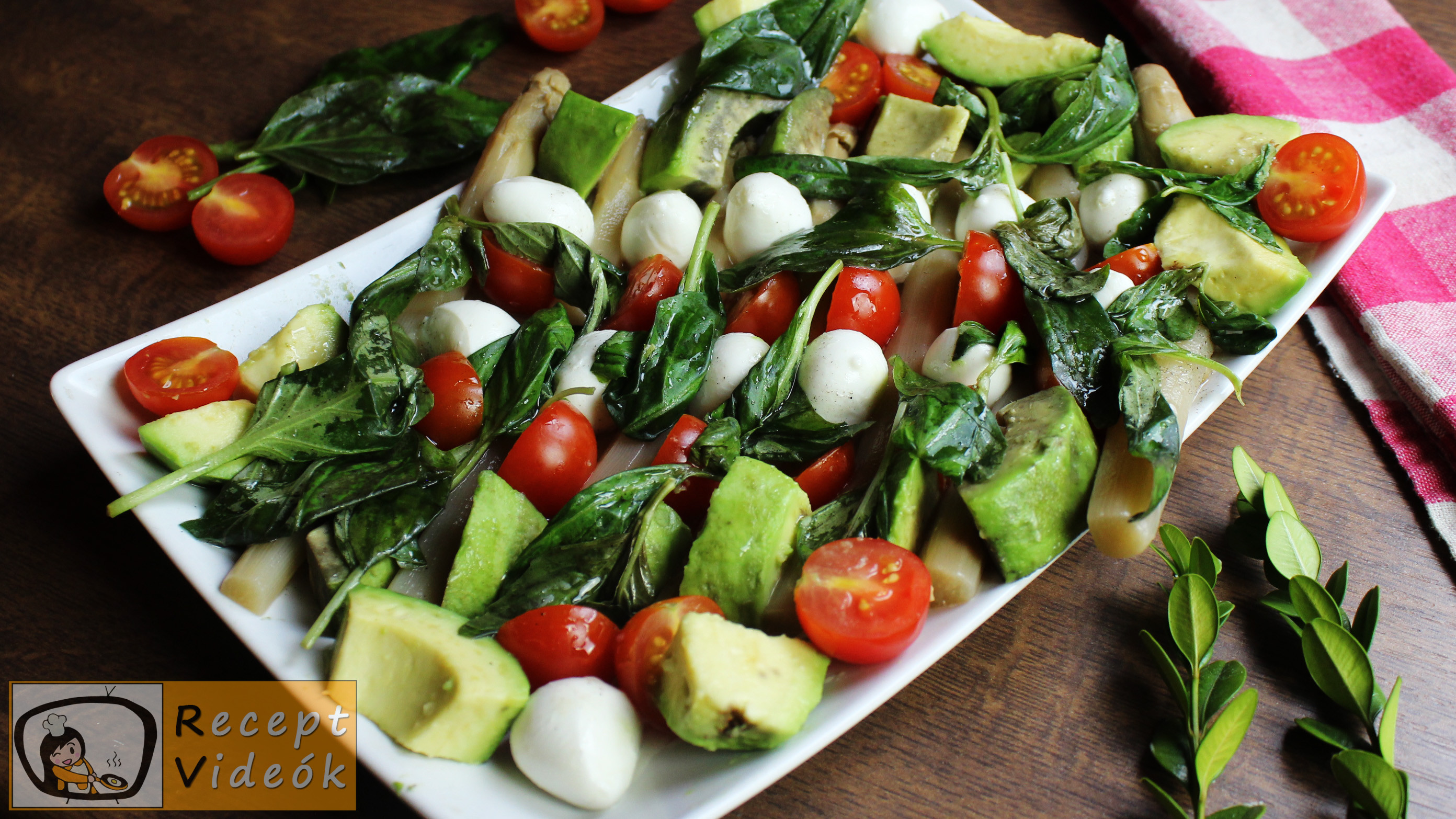 Spárgasaláta recept, spárgasaláta elkészítése - Recept Videók Spárgasaláta recept, spárgasaláta elkészítése - Recept Videók